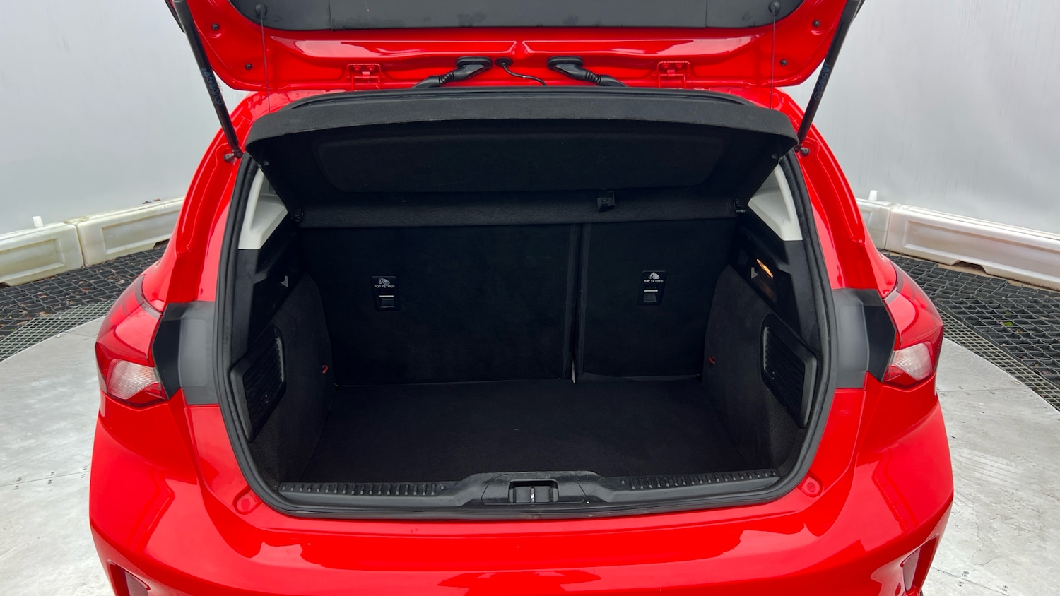 Used Ford Focus 2021 for sale - 77324369: Photo 4