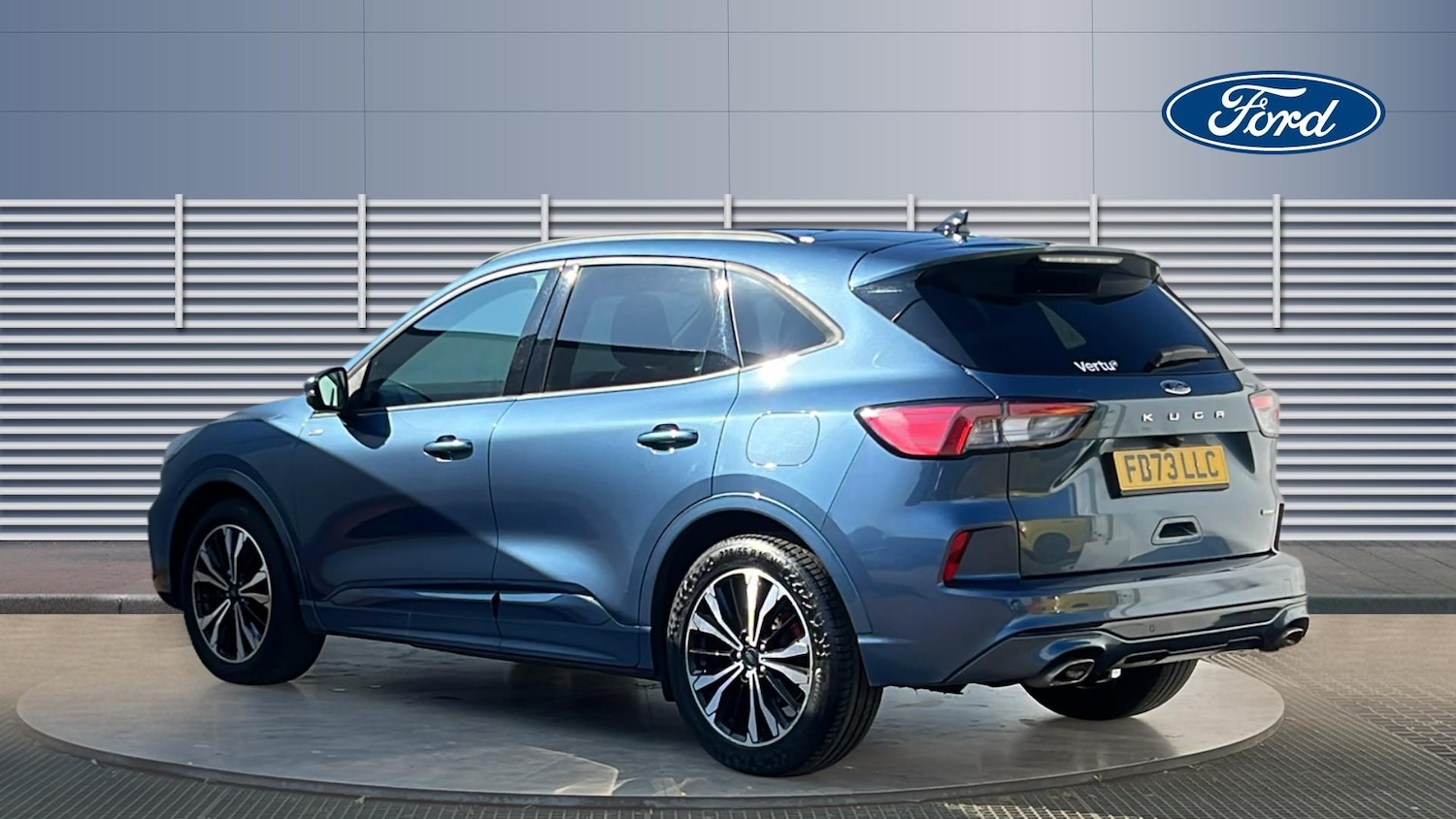 Used Ford Kuga 2023 for sale - 77946958: Photo 2