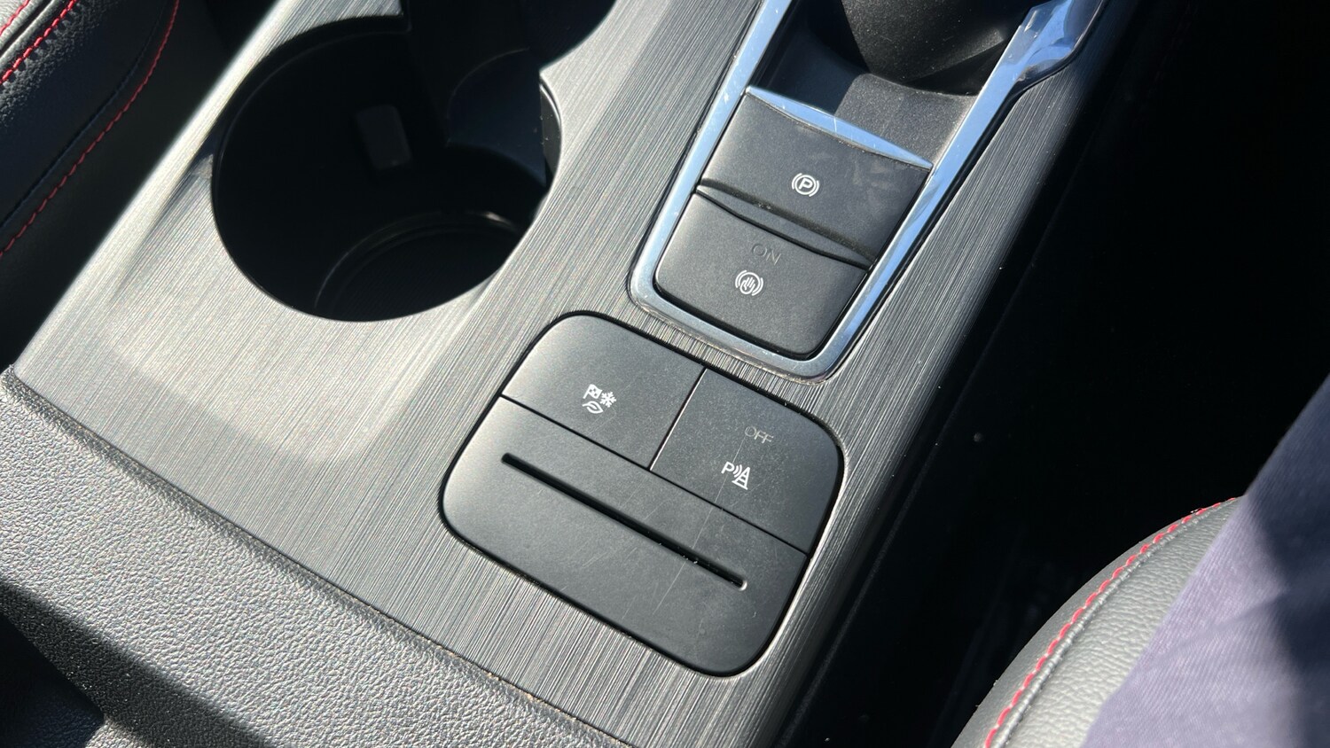 Used Ford Kuga 2023 for sale - 77946958: Photo 30