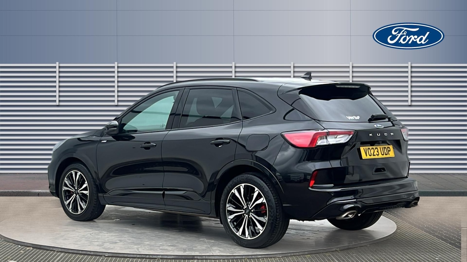 Used Ford Kuga 2023 for sale - 77830404: Photo 2