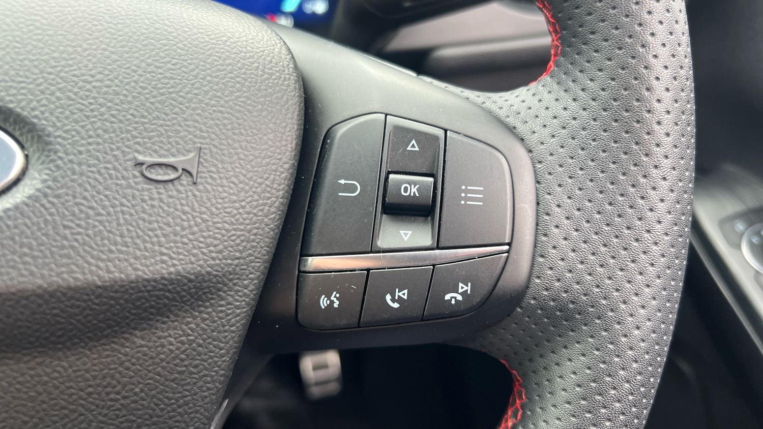 Used Ford Kuga 2023 for sale - 77830404: Photo 38