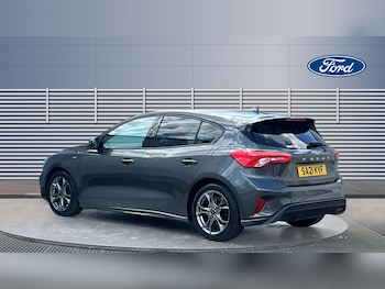 Used Ford Focus 2021 for sale - 79383790: Photo