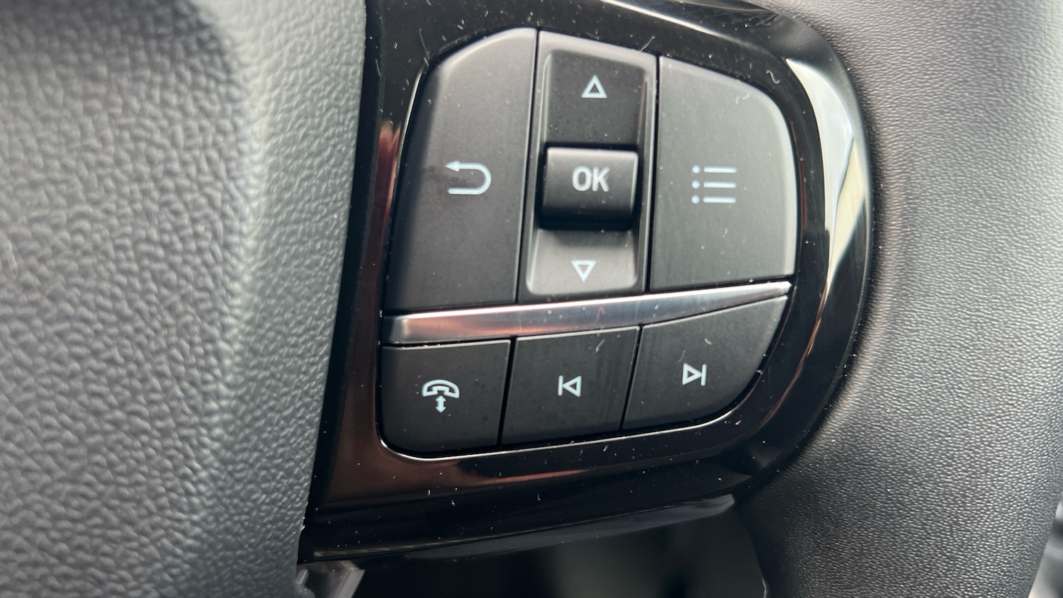 Used Ford Puma 2024 for sale - 76329920: Photo 33