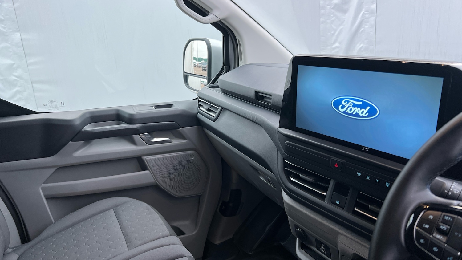 Used Ford Transit Custom 2025 for sale - 76712311: Photo 14