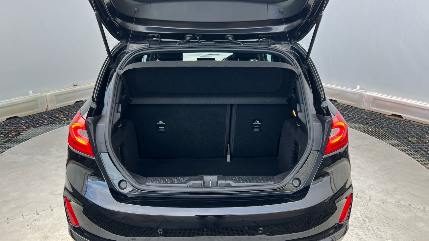 Used Ford Fiesta 2021 for sale - 77116409: Photo 4