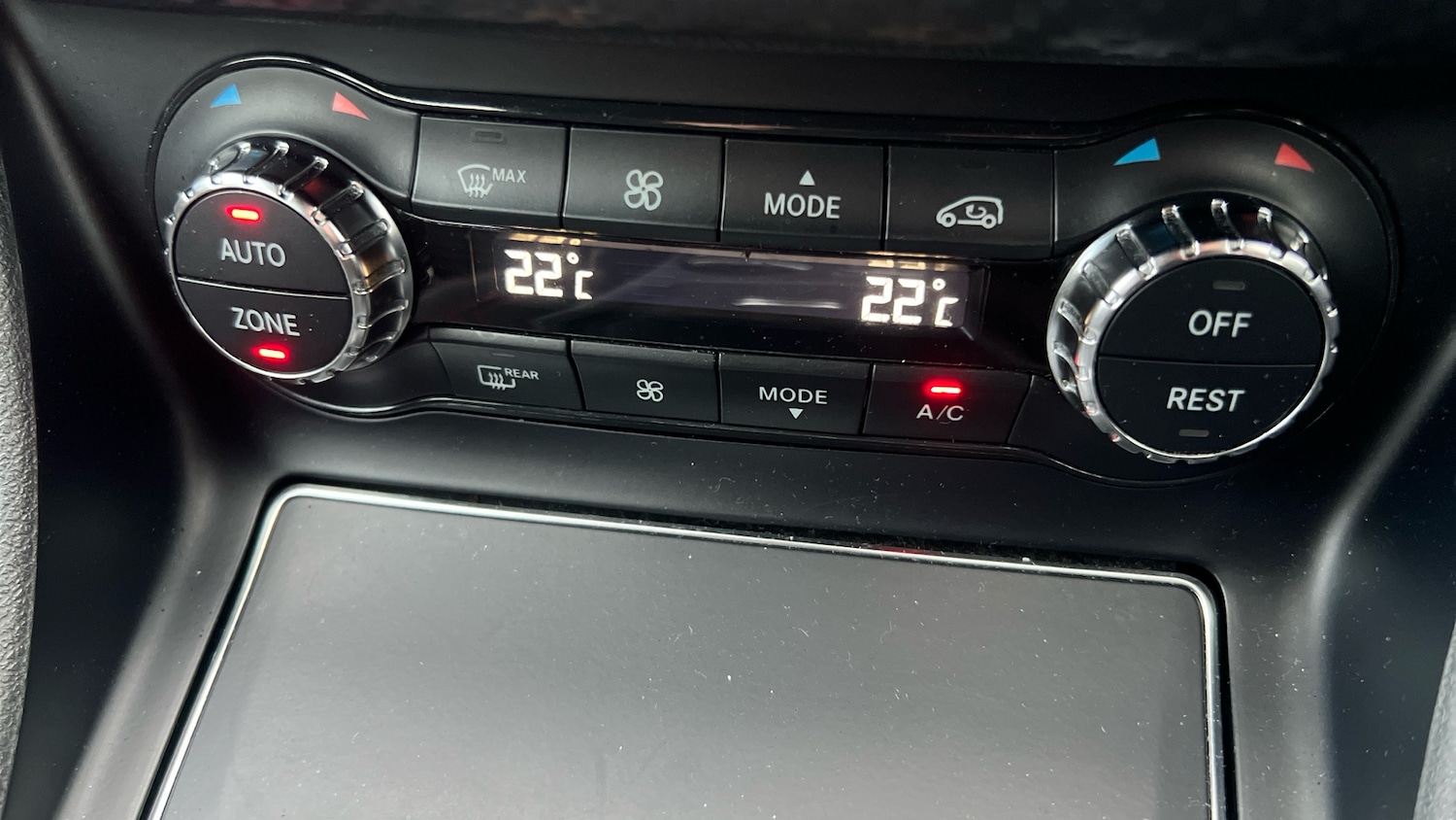 Used Mercedes-Benz A-Class 2017 for sale - 76480256: Photo 28