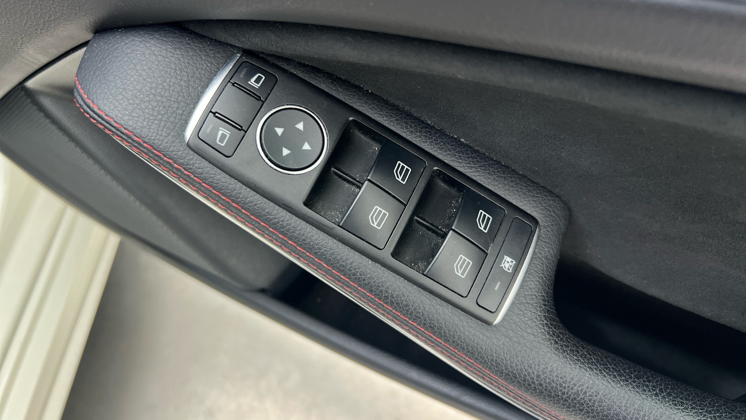 Used Mercedes-Benz A-Class 2017 for sale - 76480256: Photo 40