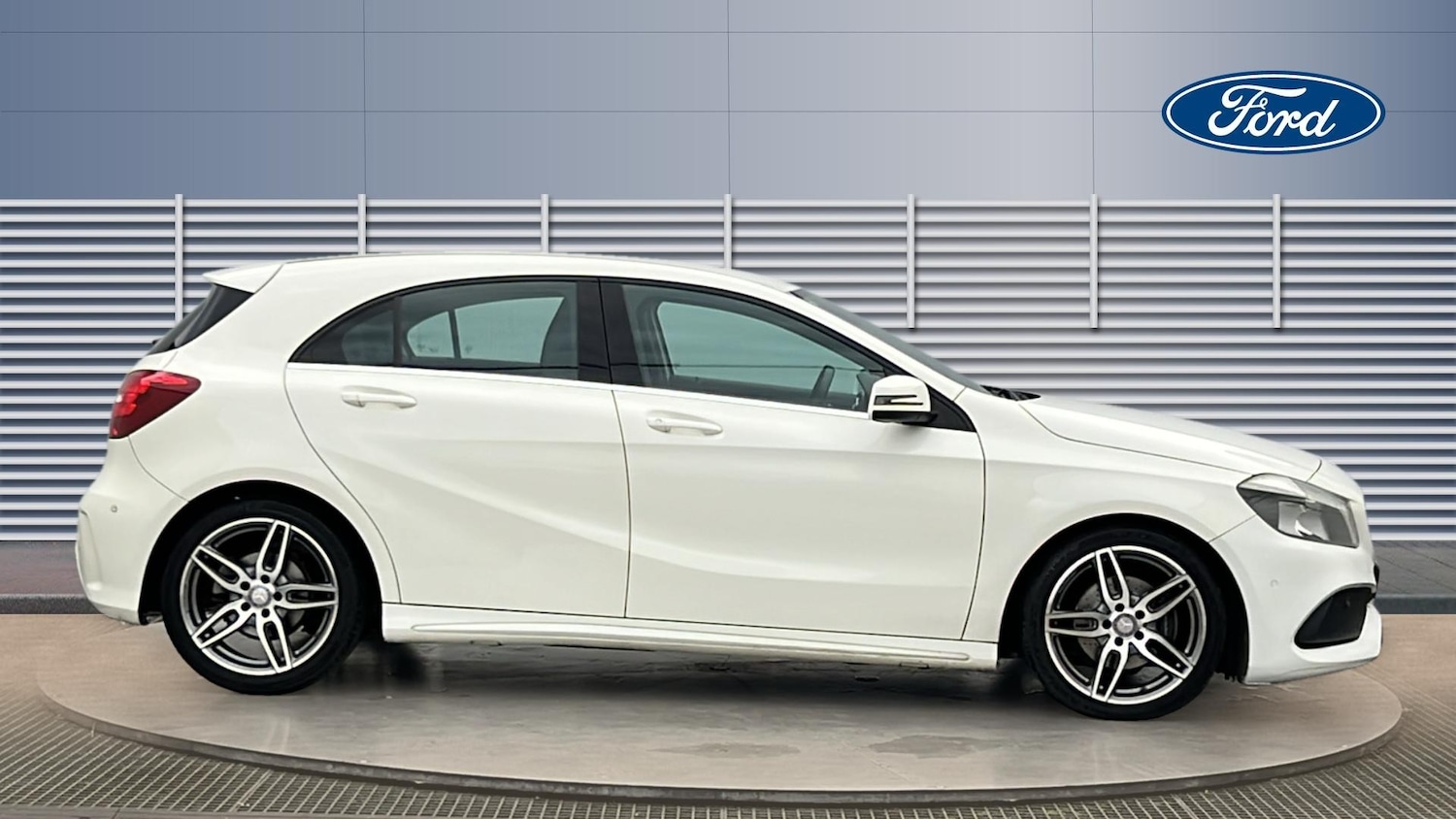 Used Mercedes-Benz A-Class 2017 for sale - 76480256: Photo 5