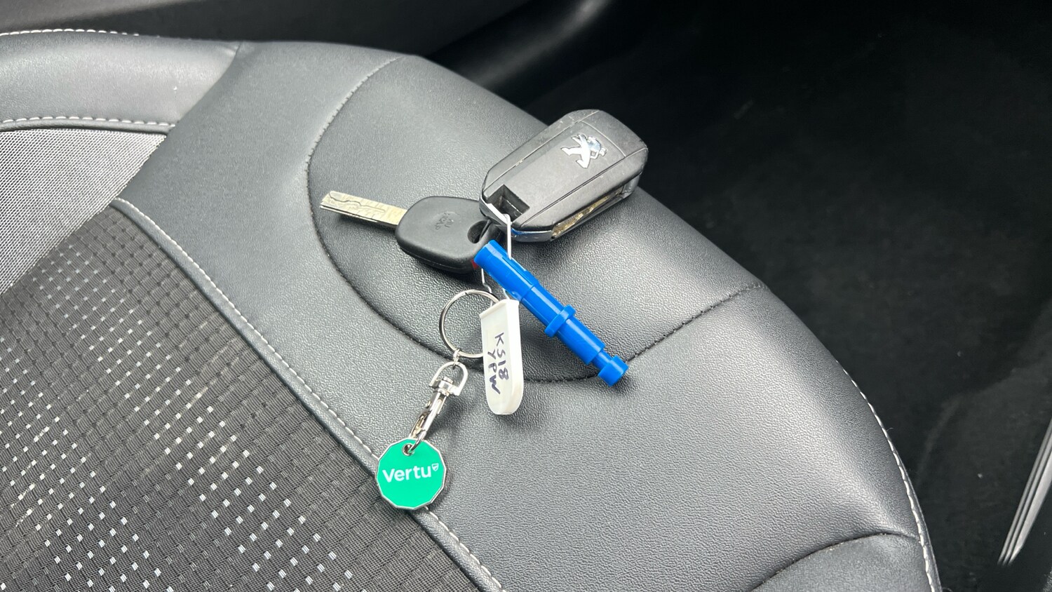 Used Peugeot 2008 2018 for sale - 77405612: Photo 20