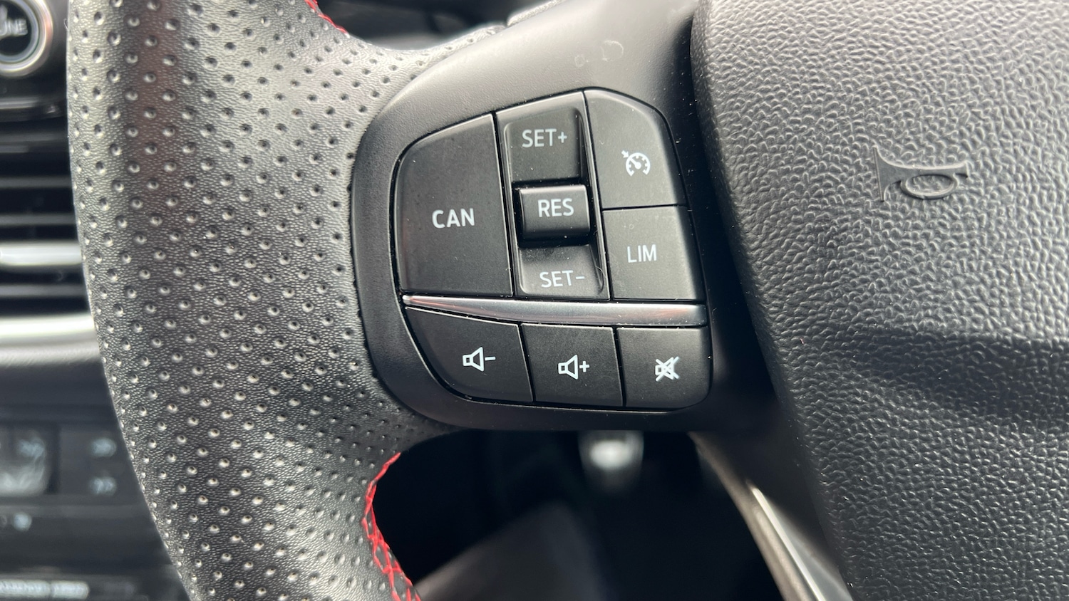 Used Ford Puma 2020 for sale - 77568295: Photo 32