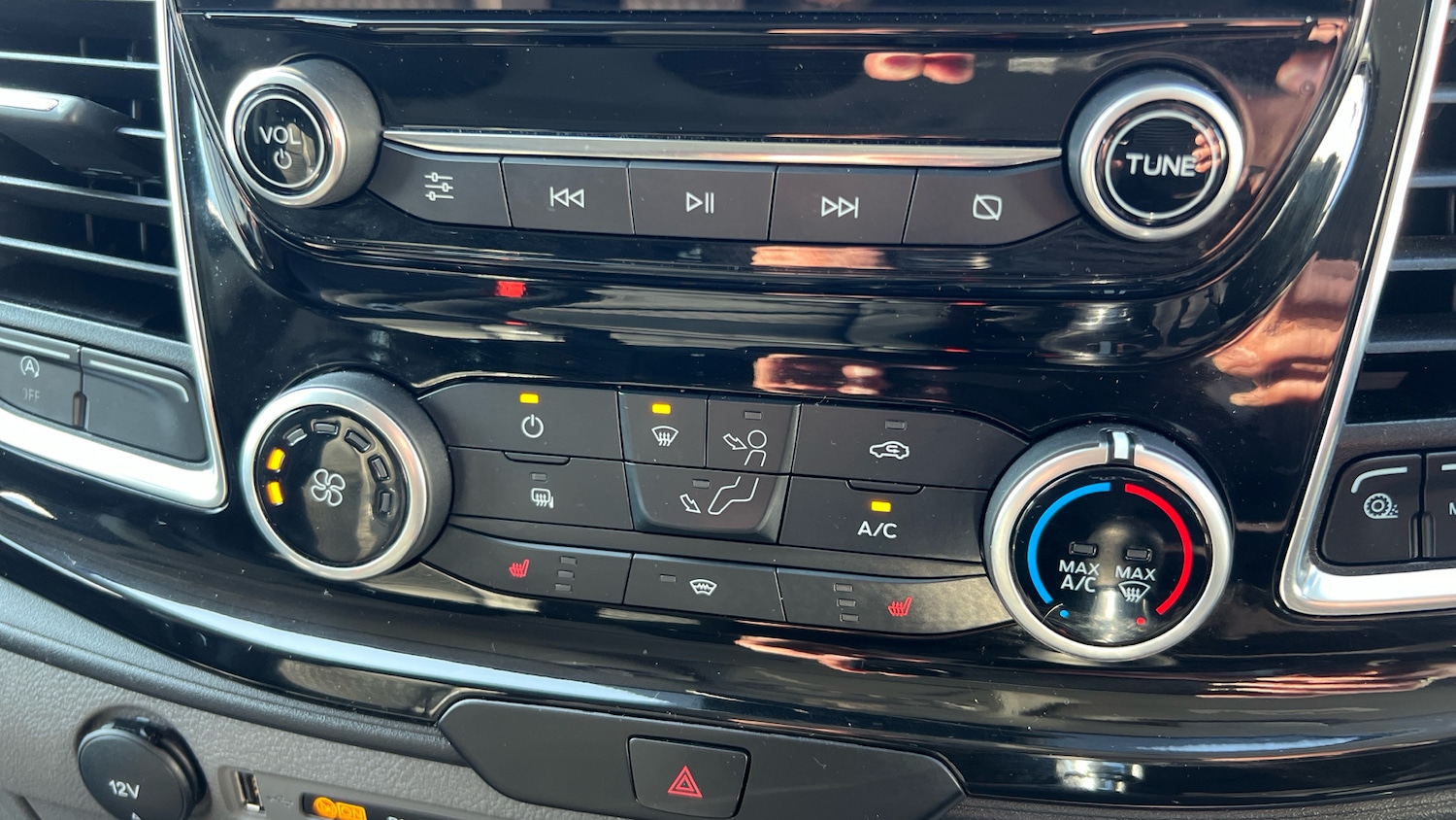 Used Ford Transit Custom 2022 for sale - 77745373: Photo 25