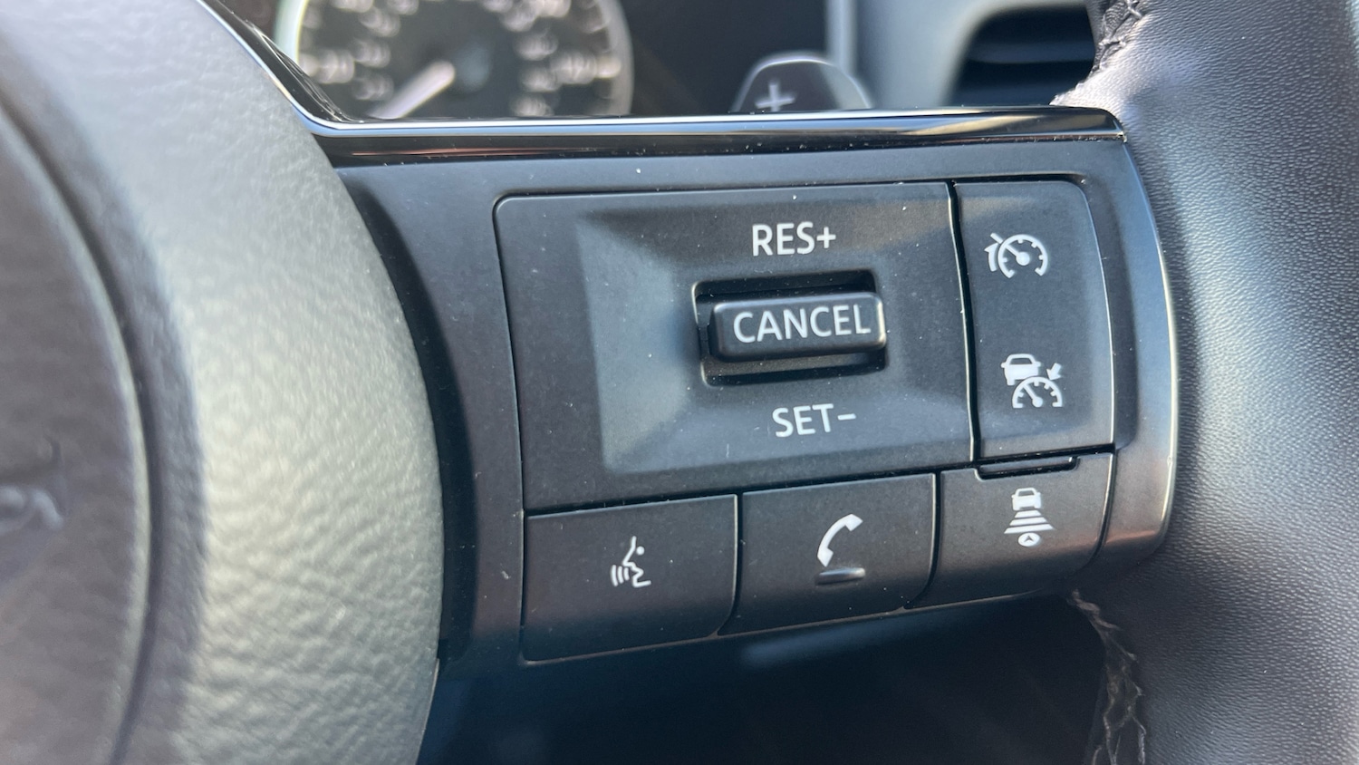 Used Nissan Qashqai 2023 for sale - 77918411: Photo 32