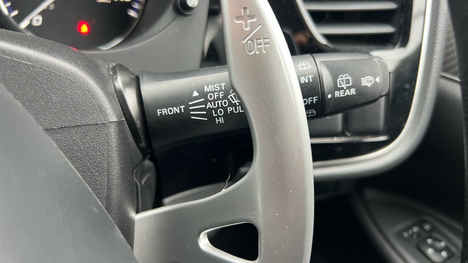 Used Mitsubishi Outlander 2020 for sale - 76577060: Photo 32