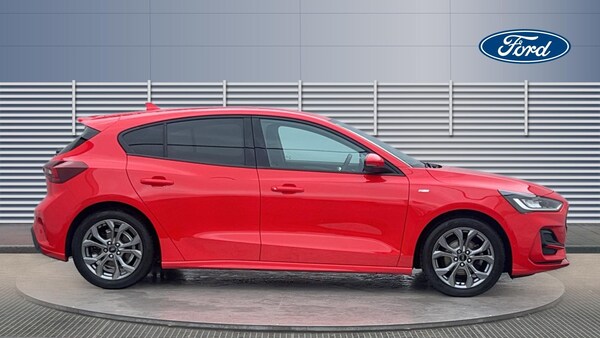 Used Ford Focus 2022 for sale - 75762199: Photo 5