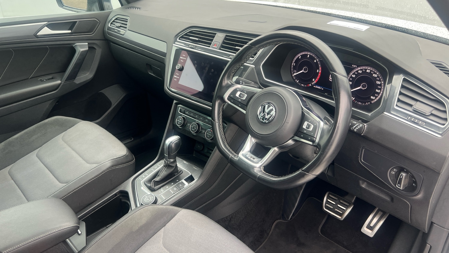 Used Volkswagen Tiguan 2019 for sale - 77503991: Photo 11