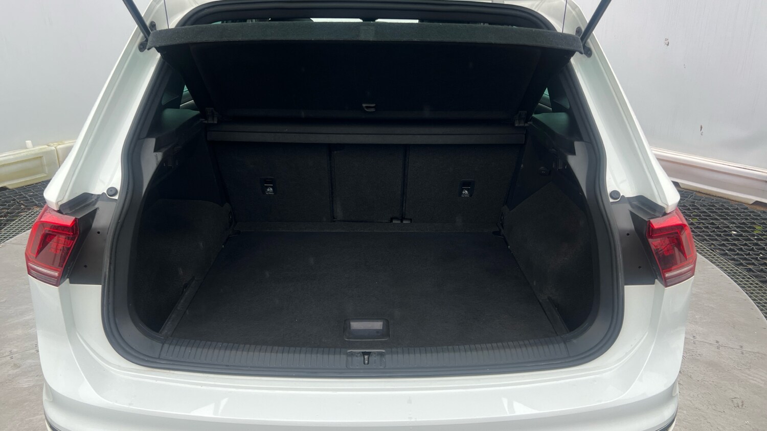 Used Volkswagen Tiguan 2019 for sale - 77503991: Photo 4