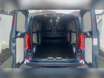 Used Ford Transit Custom 2025 for sale - 77248568: Photo