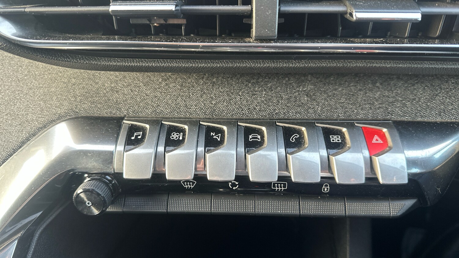 Used Peugeot 3008 2020 for sale - 77432514: Photo 33