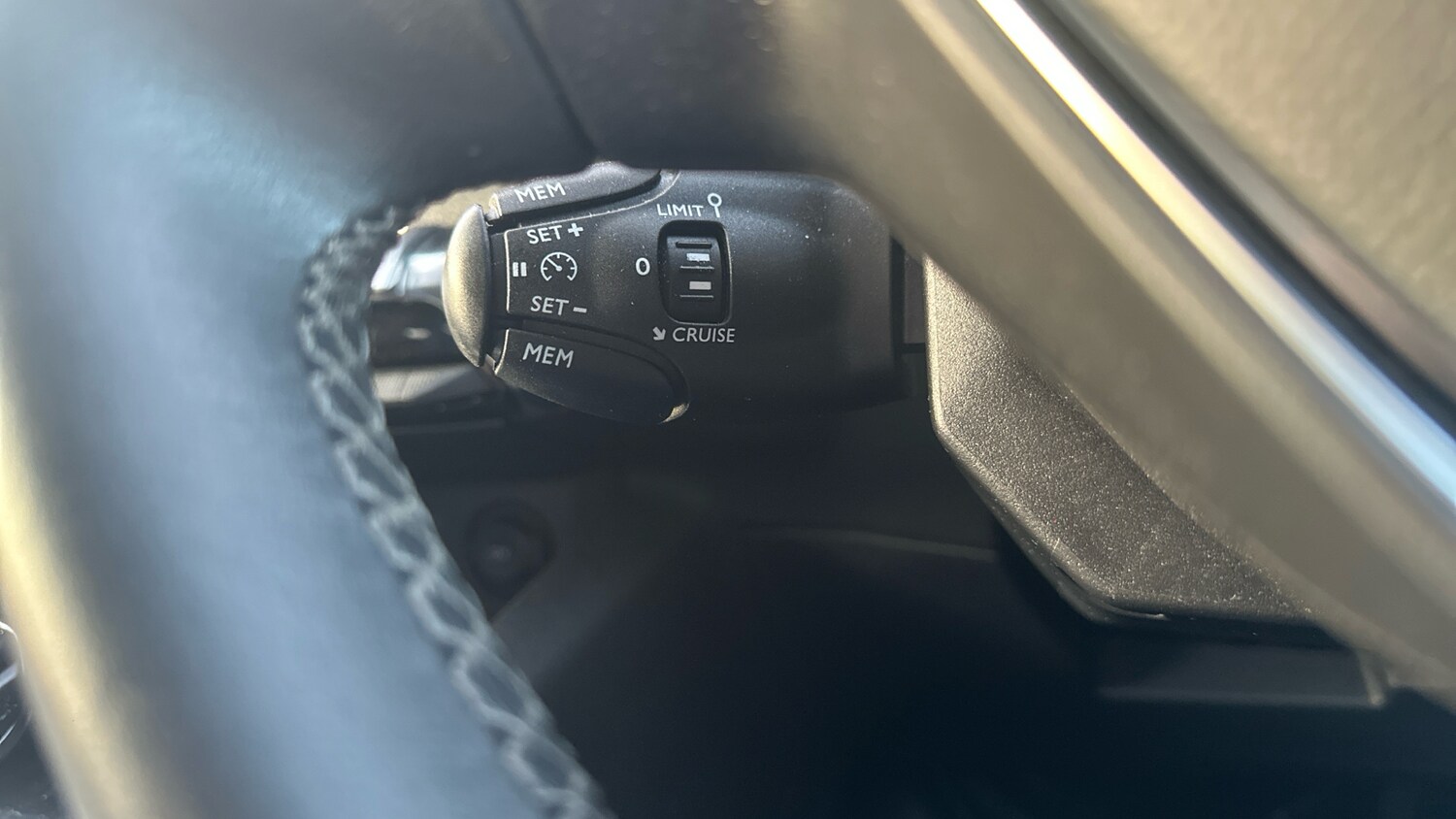 Used Peugeot 3008 2020 for sale - 77432514: Photo 36