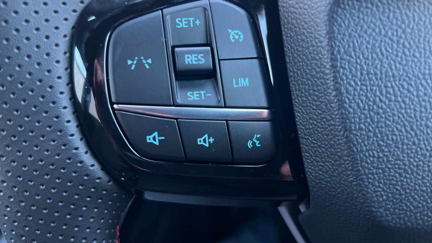 Used Ford Puma 2025 for sale - 77572646: Photo 34