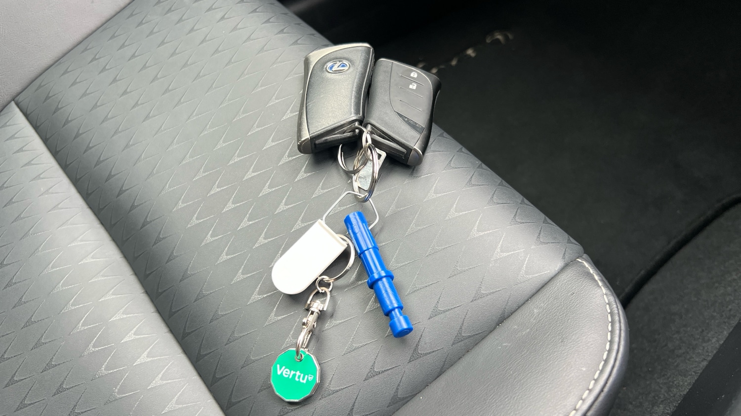 Used Lexus UX 2021 for sale - 76290420: Photo 20