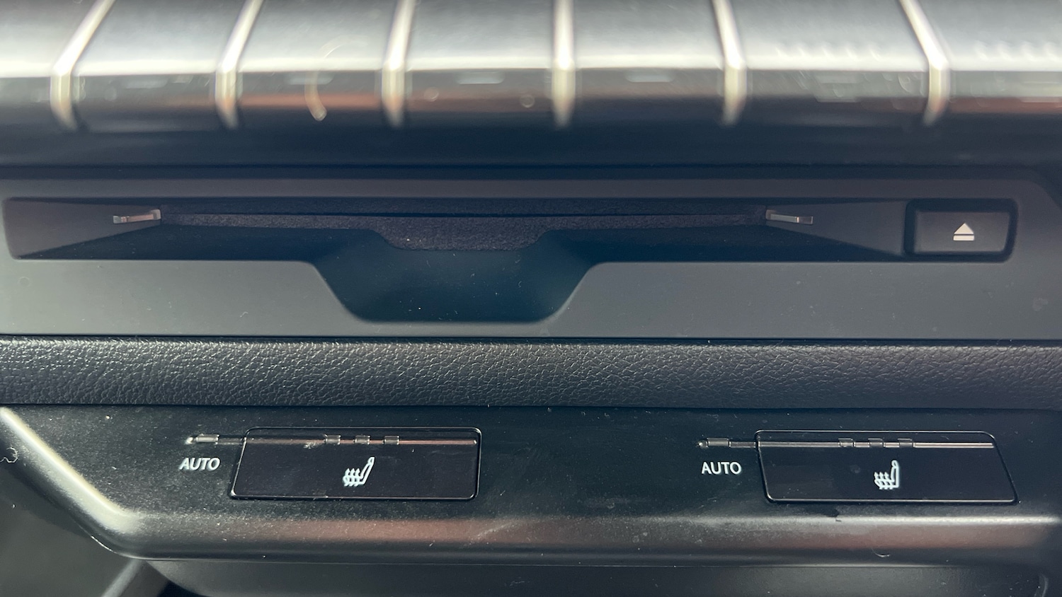 Used Lexus UX 2021 for sale - 76290420: Photo 27