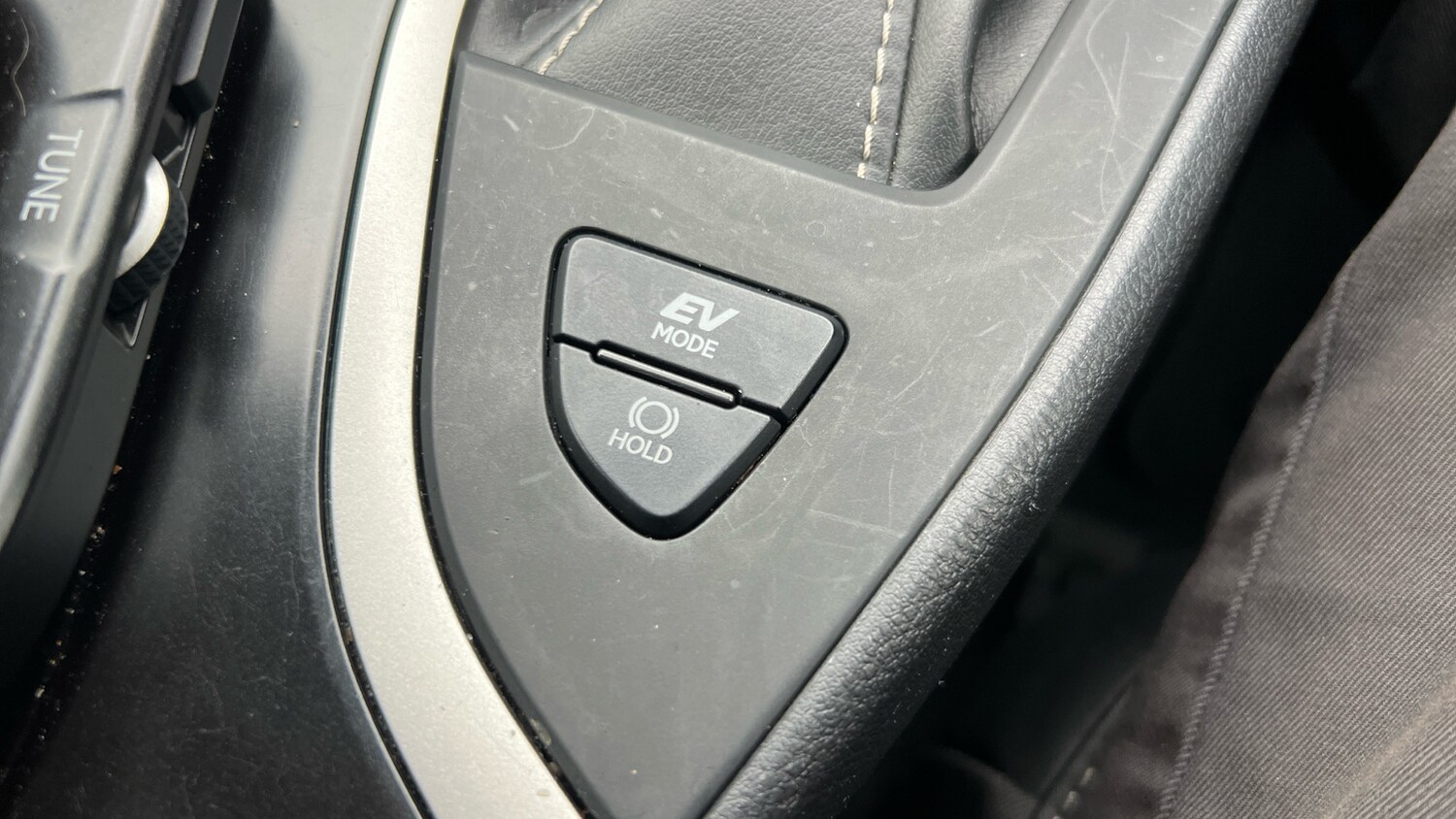 Used Lexus UX 2021 for sale - 76290420: Photo 30