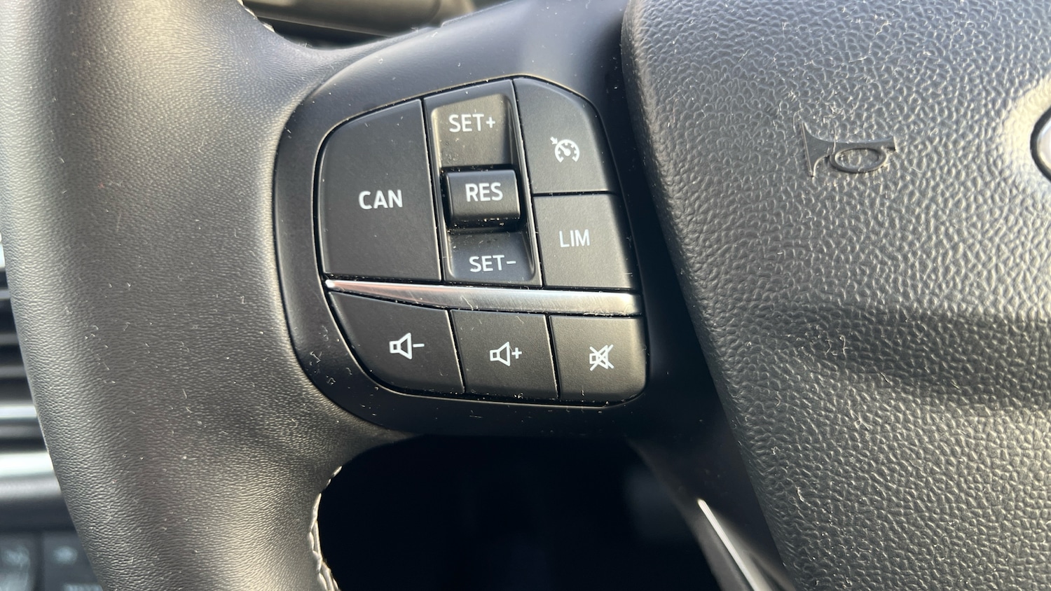 Used Ford Puma 2023 for sale - 76477108: Photo 33