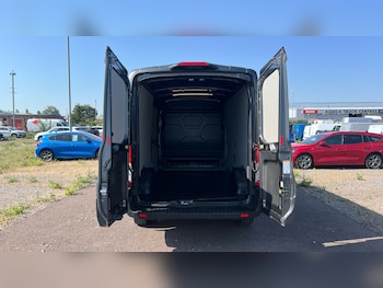 Used Ford Transit 2024 for sale - 79018995: Photo