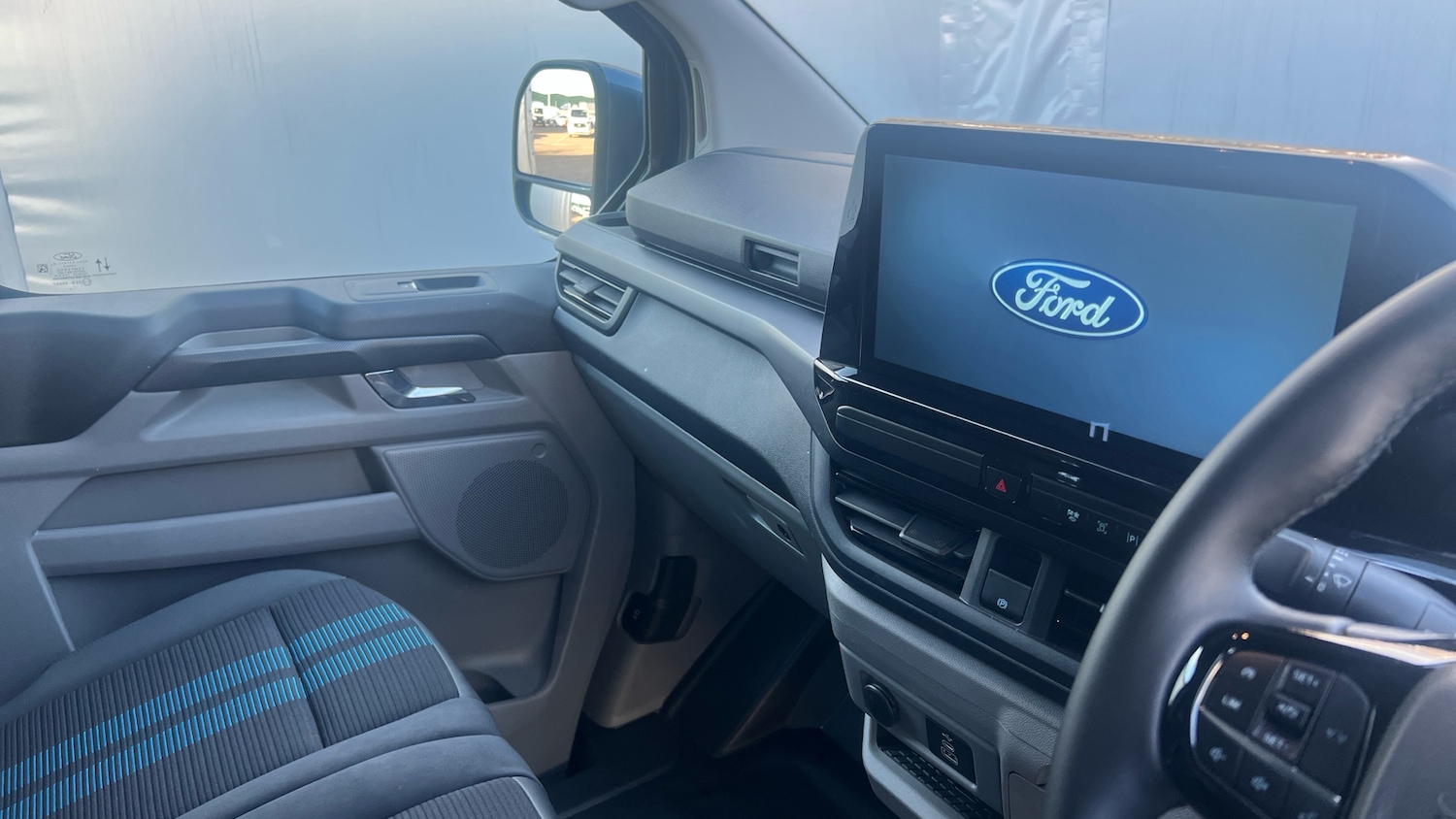 Used Ford Transit Custom 2025 for sale - 76649950: Photo 14