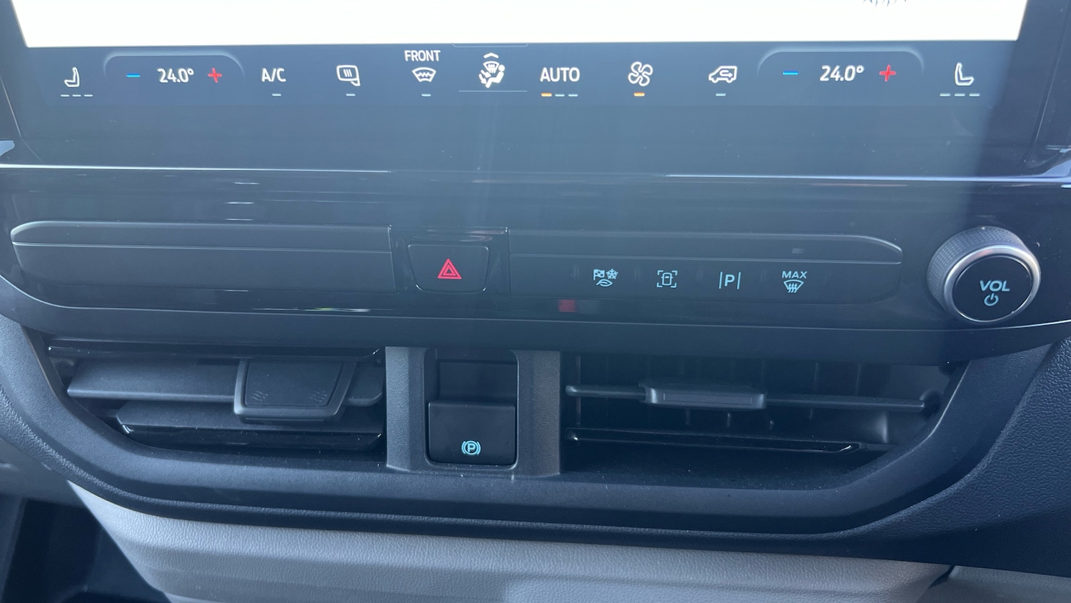 Used Ford Transit Custom 2025 for sale - 76649950: Photo 28