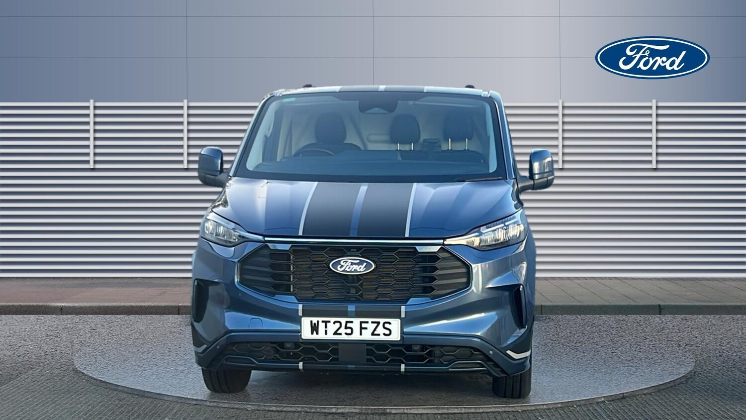 Used Ford Transit Custom 2025 for sale - 76649950: Photo 3