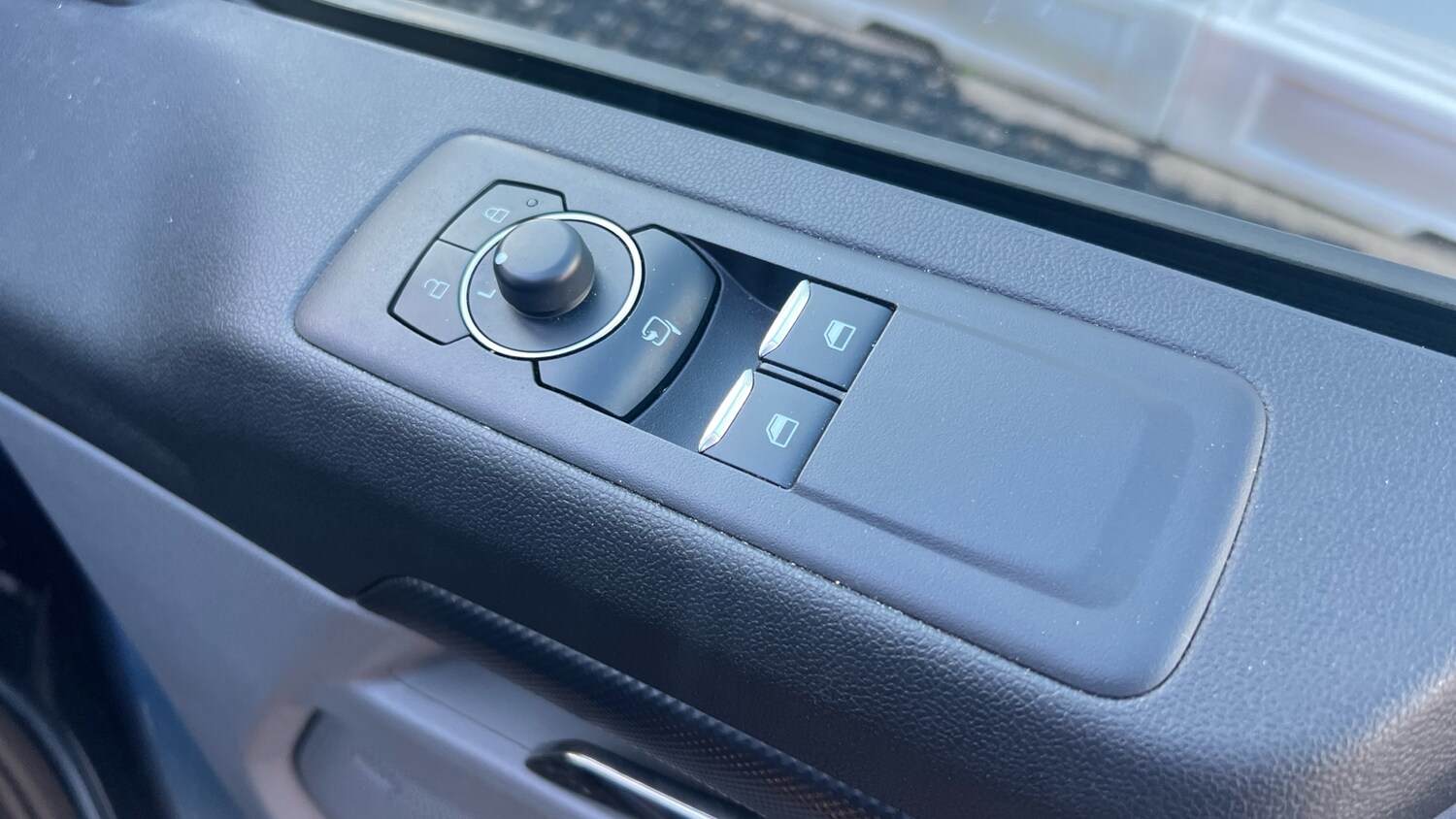 Used Ford Transit Custom 2025 for sale - 76649950: Photo 37