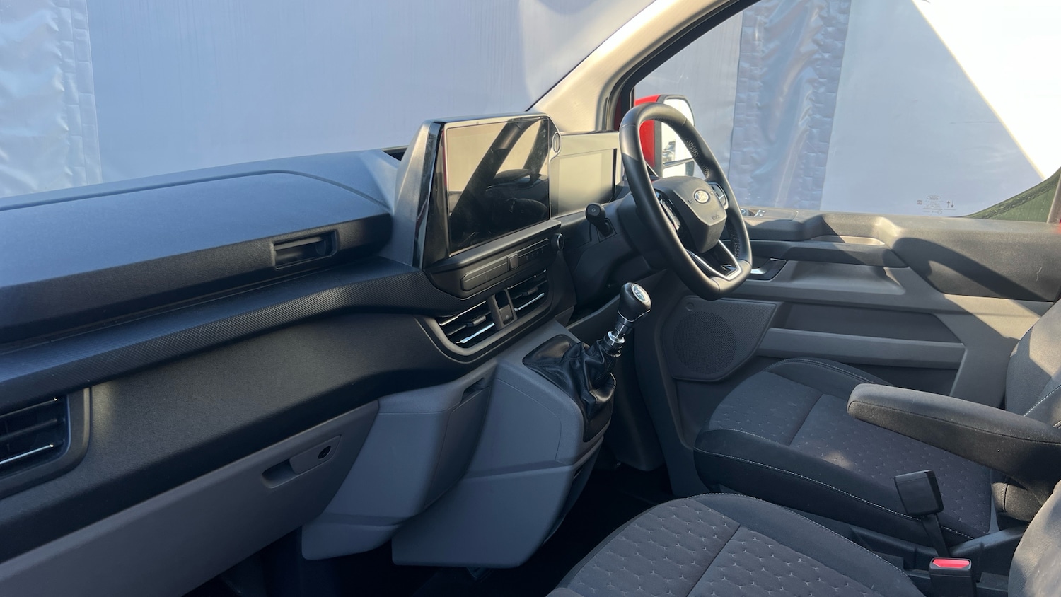Used Ford Transit Custom 2024 for sale - 76120113: Photo 9