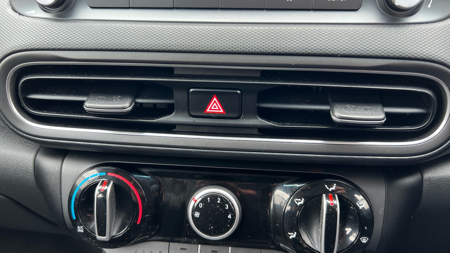 Used Hyundai KONA 2021 for sale - 78040188: Photo 25