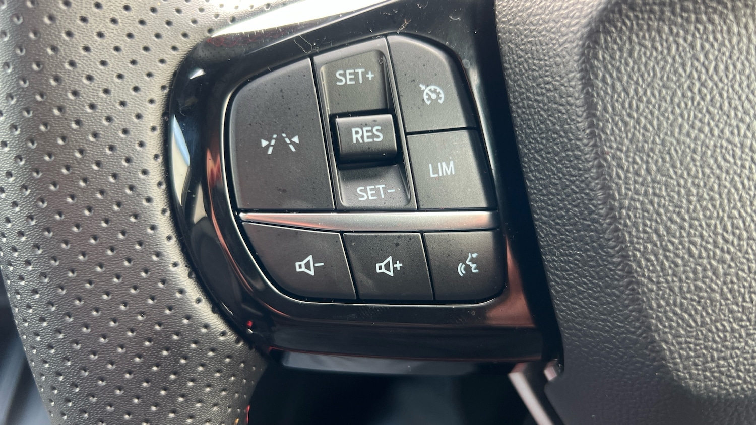 Used Ford Puma 2024 for sale - 77300926: Photo 33