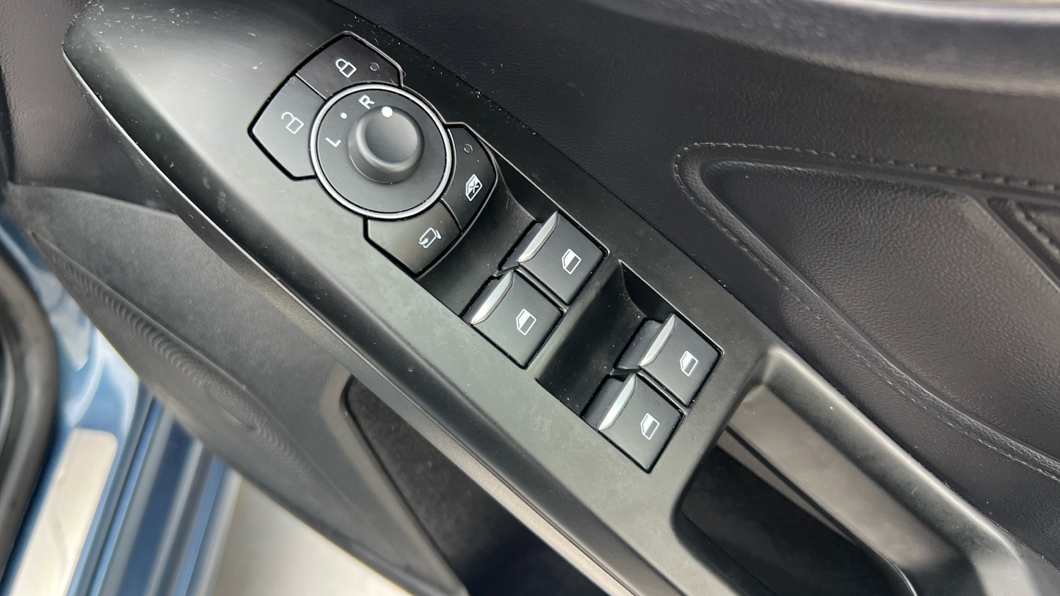 Used Ford Focus 2023 for sale - 76835345: Photo 40