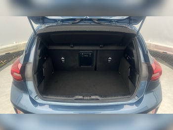 Used Ford Focus 2023 for sale - 76835345: Photo