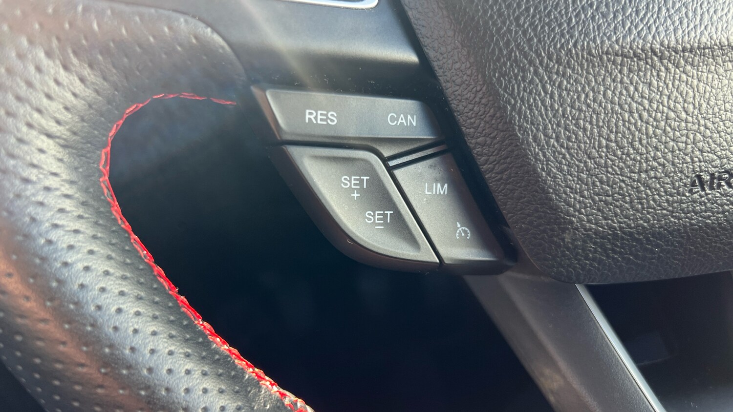 Used Ford Ecosport 2023 for sale - 77918412: Photo 31