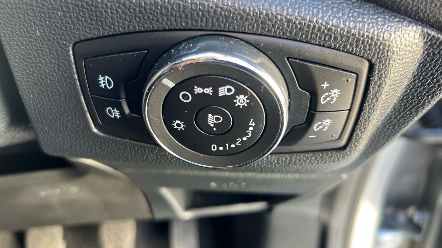 Used Ford Ecosport 2023 for sale - 77918412: Photo 35