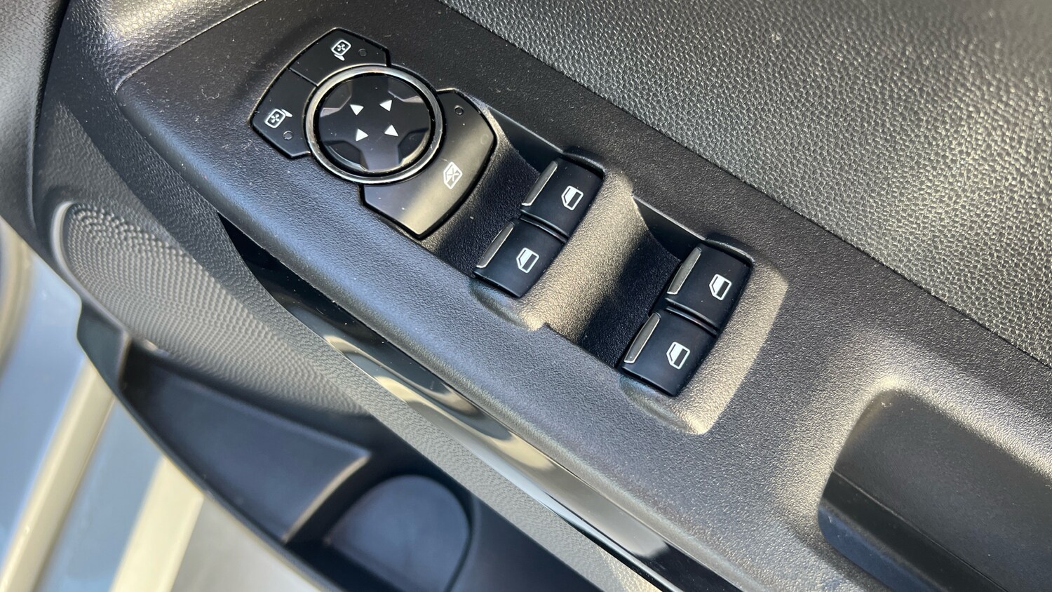 Used Ford Ecosport 2023 for sale - 77918412: Photo 37