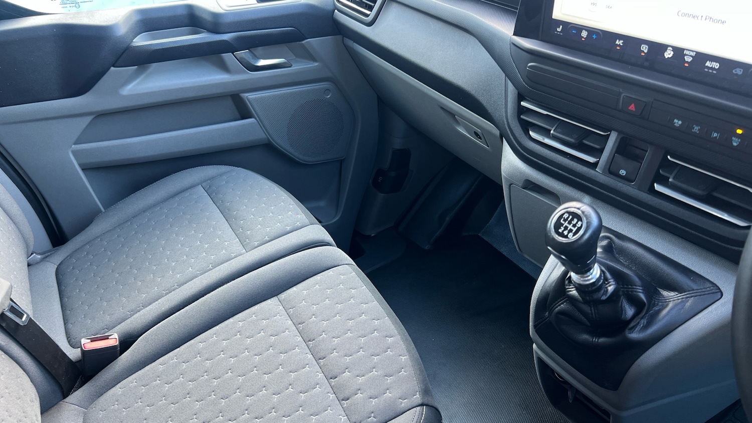 Used Ford Transit Custom 2024 for sale - 77834260: Photo 14