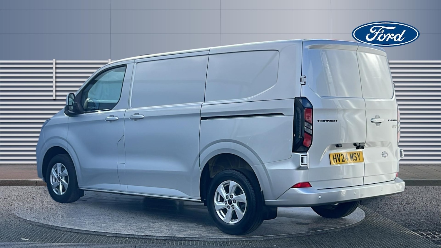 Used Ford Transit Custom 2024 for sale - 77834260: Photo 2