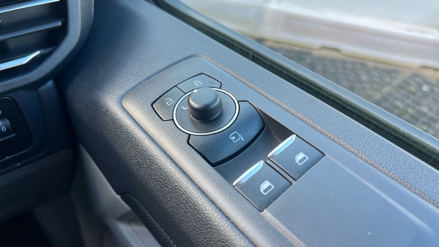 Used Ford Transit Custom 2024 for sale - 77834260: Photo 25