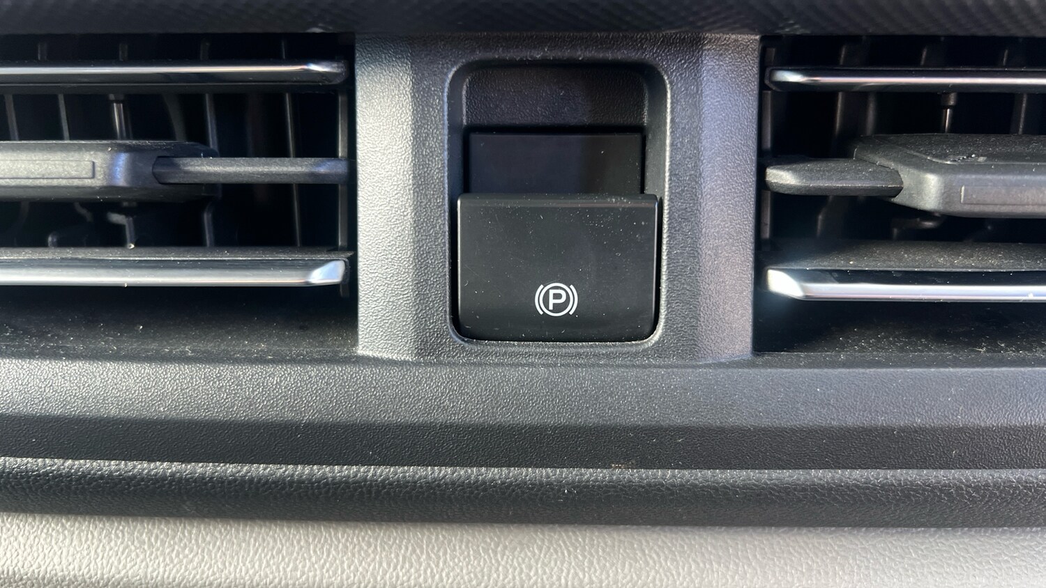 Used Ford Transit Custom 2023 for sale - 77817875: Photo 32