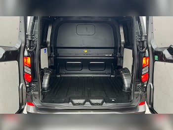 Used Ford Transit Custom 2024 for sale - 76461749: Photo