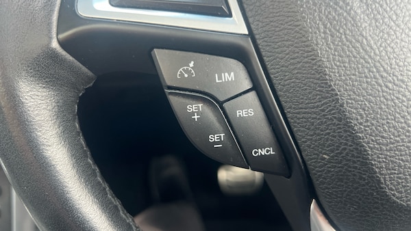 Used Ford Edge 2018 for sale - 76234590: Photo 38