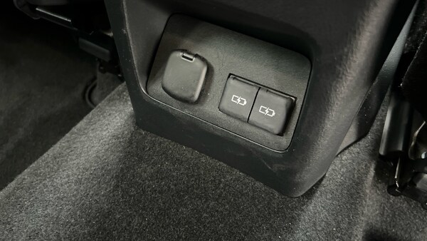 Used Lexus NX 2022 for sale - 76101220: Photo 42