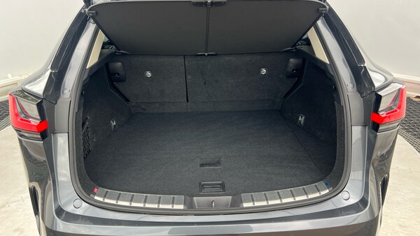 Used Lexus NX 2022 for sale - 76101220: Photo 4