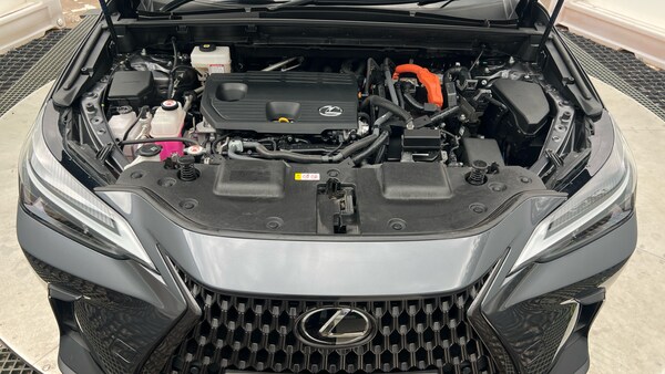 Used Lexus NX 2022 for sale - 76101220: Photo 8